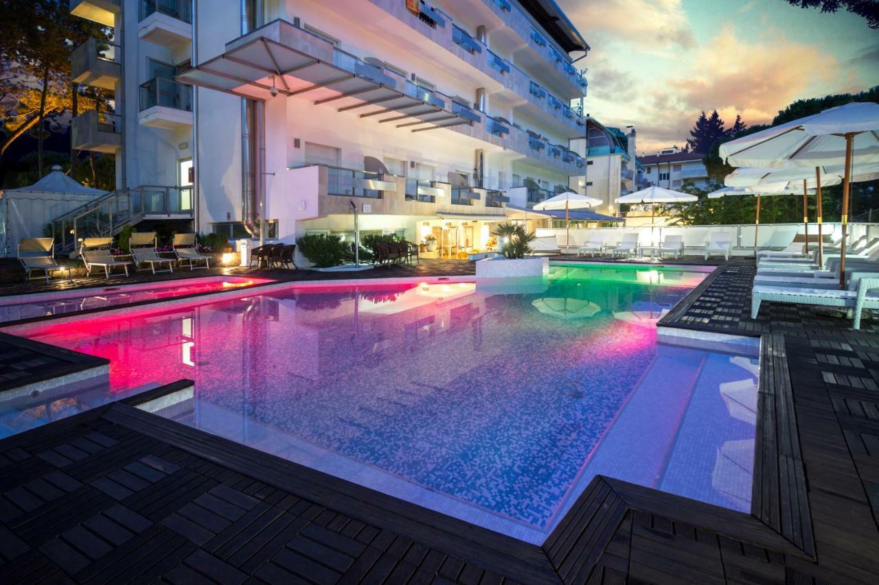 Hotel Rex リニャーノ・サッビアドーロ エクステリア 写真